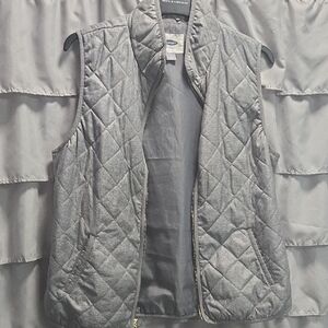 Old Navy Charcoal Quilted Vest